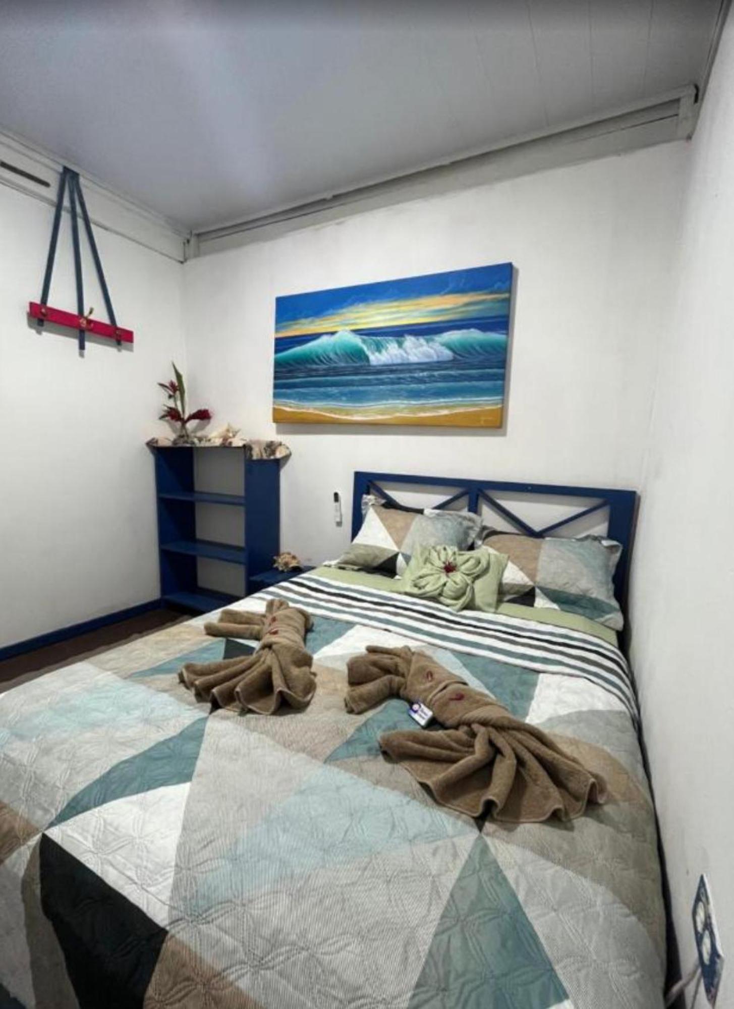 La Y Surf Camp Hotel Bocas Town Luaran gambar